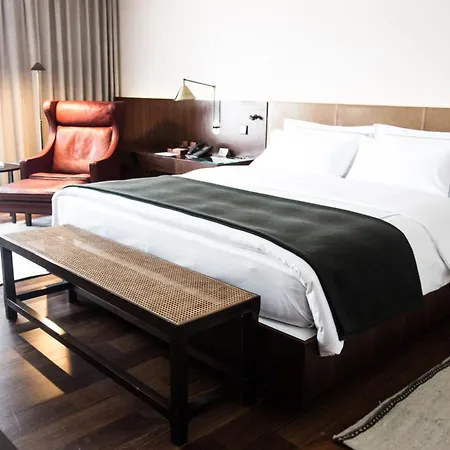 Square Nine Belgrade-the Leading Of The World Hotel