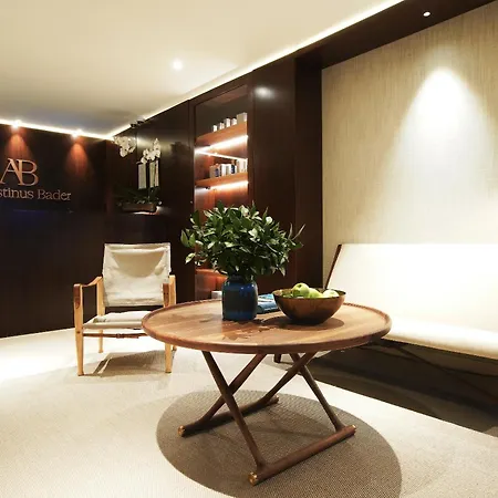 Hotel Square Nine Belgrade-the Leading Of The World