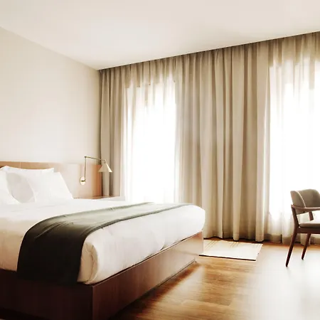Square Nine Belgrade-the Leading Of The World 5*