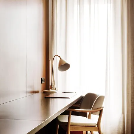 酒店 Square Nine Belgrade-the Leading Of The World