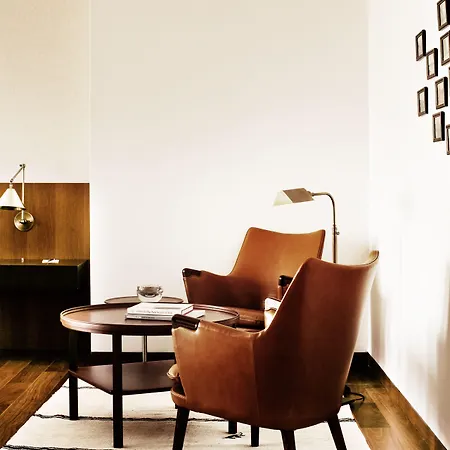 Square Nine Belgrade-the Leading Of The World 5*