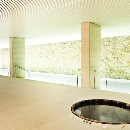 Square Nine Belgrade-the Leading Of The World 贝尔格莱德