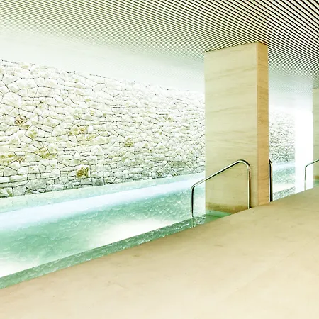 酒店 Square Nine Belgrade-the Leading Of The World 5*