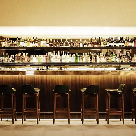 酒店 Square Nine Belgrade-the Leading Of The World 5*