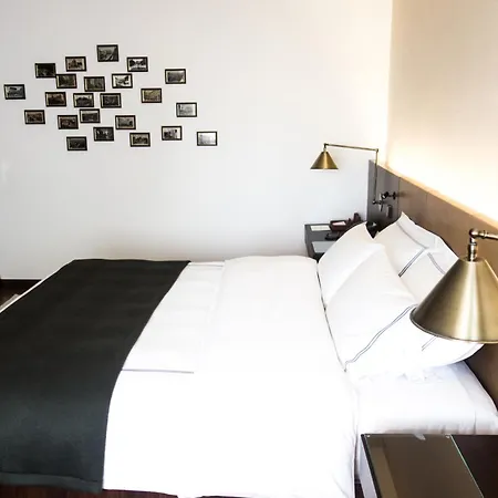 Square Nine Belgrade-the Leading Of The World 5* Beograd