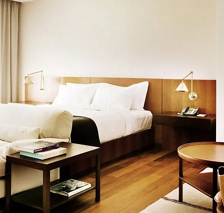 Square Nine Belgrade-the Leading Of The World 5*