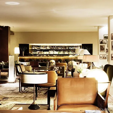 Hotel Square Nine Belgrade-the Leading Of The World Belgrado