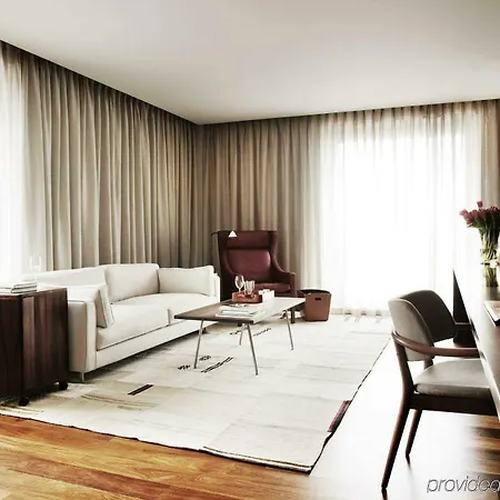 Square Nine Belgrade-the Leading Of The World Hotel