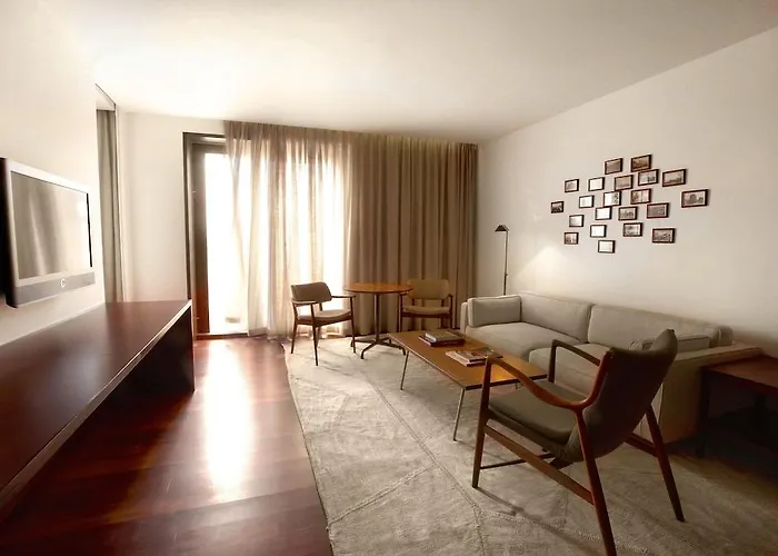 Square Nine Belgrade-the Leading Of The World Hotel 5*