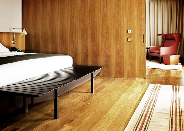 Square Nine Belgrade-the Leading Of The World Hotel