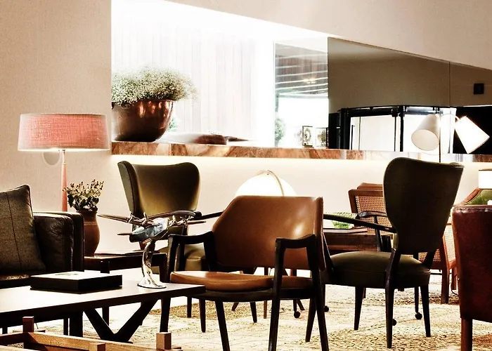 Hotel Square Nine Belgrade-the Leading Of The World